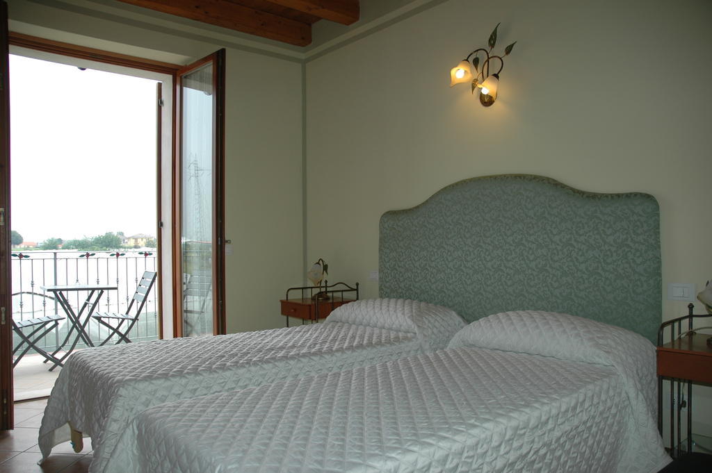 Rose Rosse Bed and Breakfast Cadi David Εξωτερικό φωτογραφία